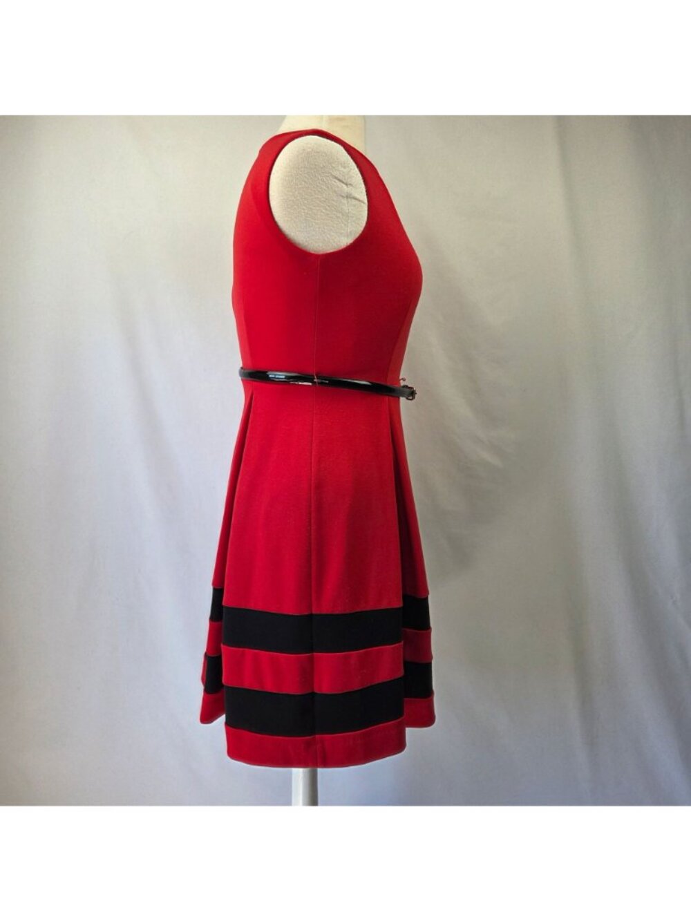 Calvin Klein Red & Black Striped Sleeveless A-Line Dress With Belt Size 4P - Picture 8 of 14